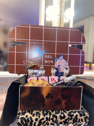 NOVEMBER GEL BOX. MONTHLY SUBSCRIPTION